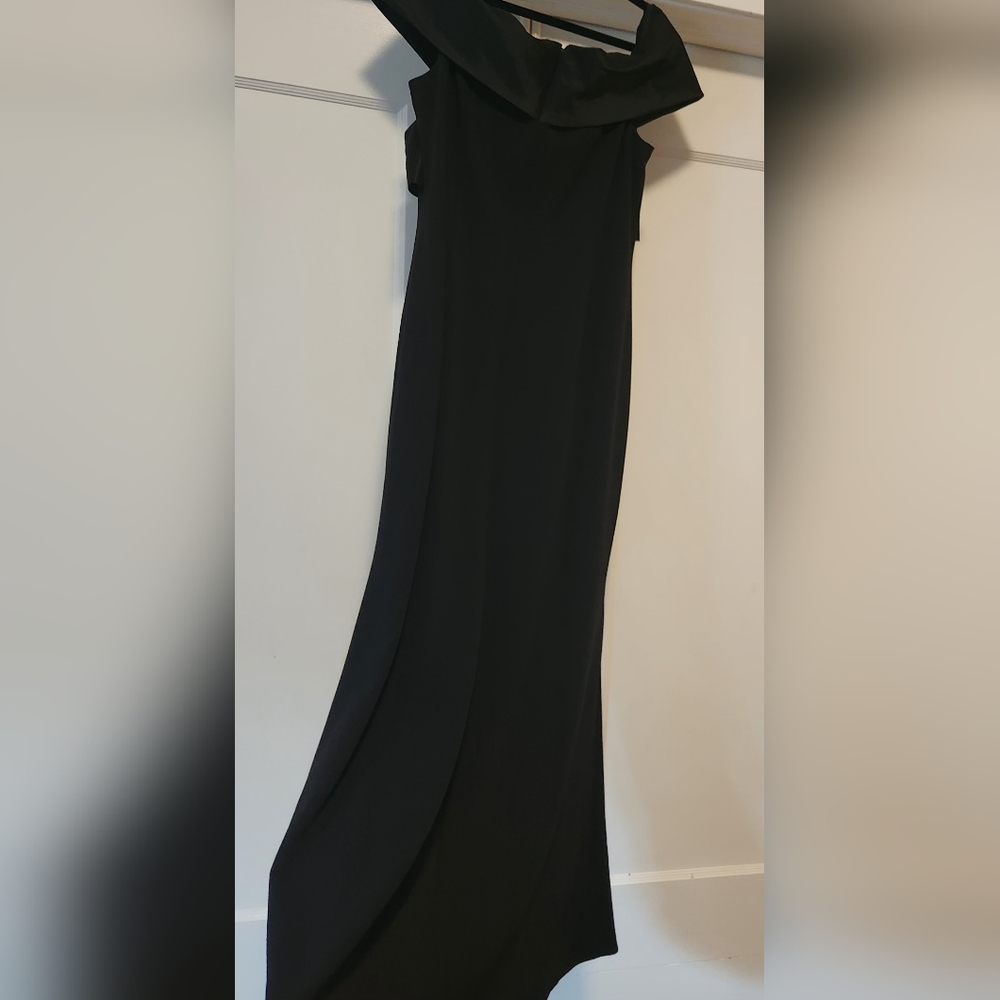 ELIZA J, Satin-Bow Off-The-Shoulder Gown, Size 18 - Picture 12 of 16